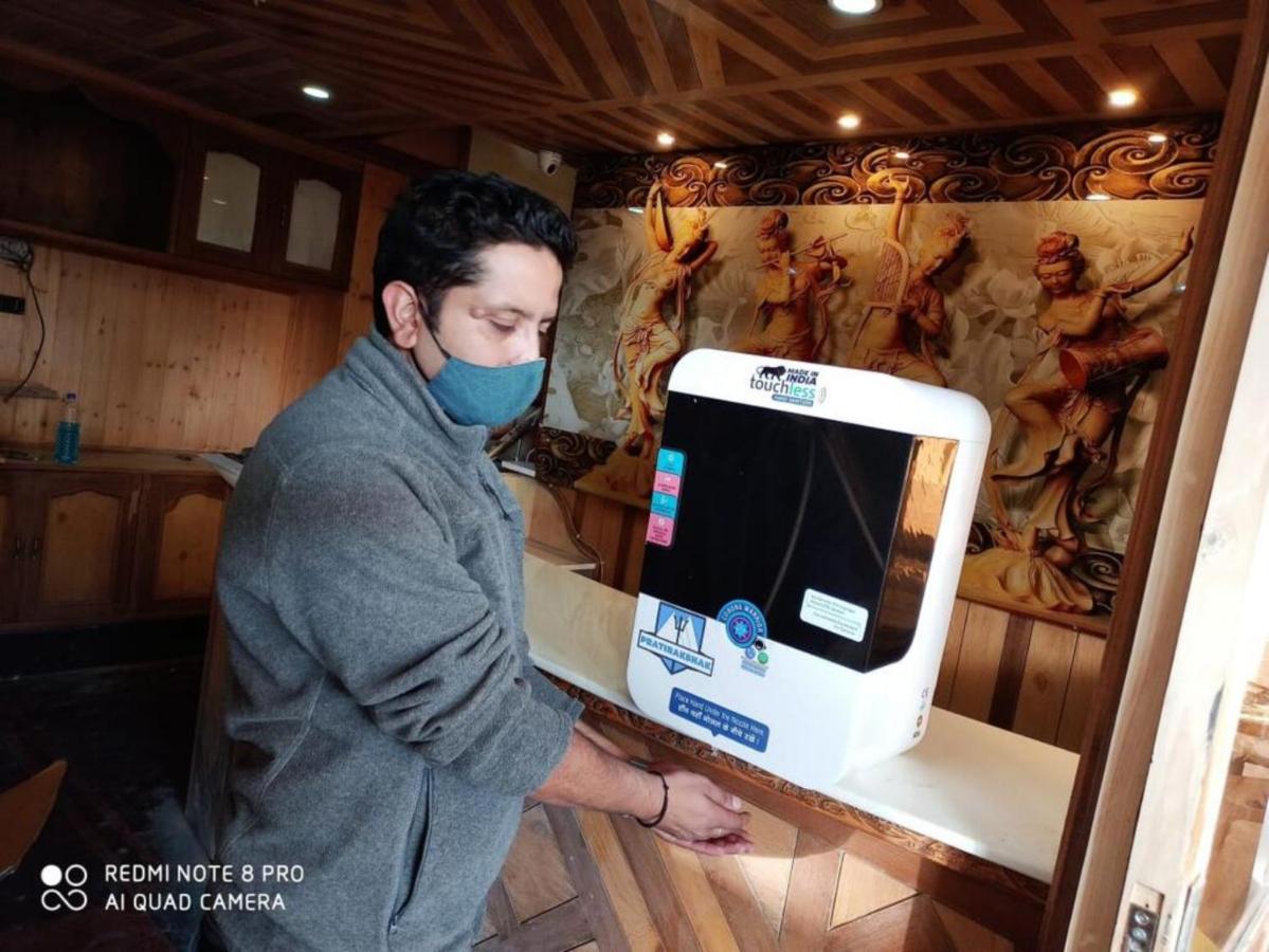 Hotel King Palace - Nature-Valley-Luxury-Room - Prime Location With Parking Facilities シムラー エクステリア 写真